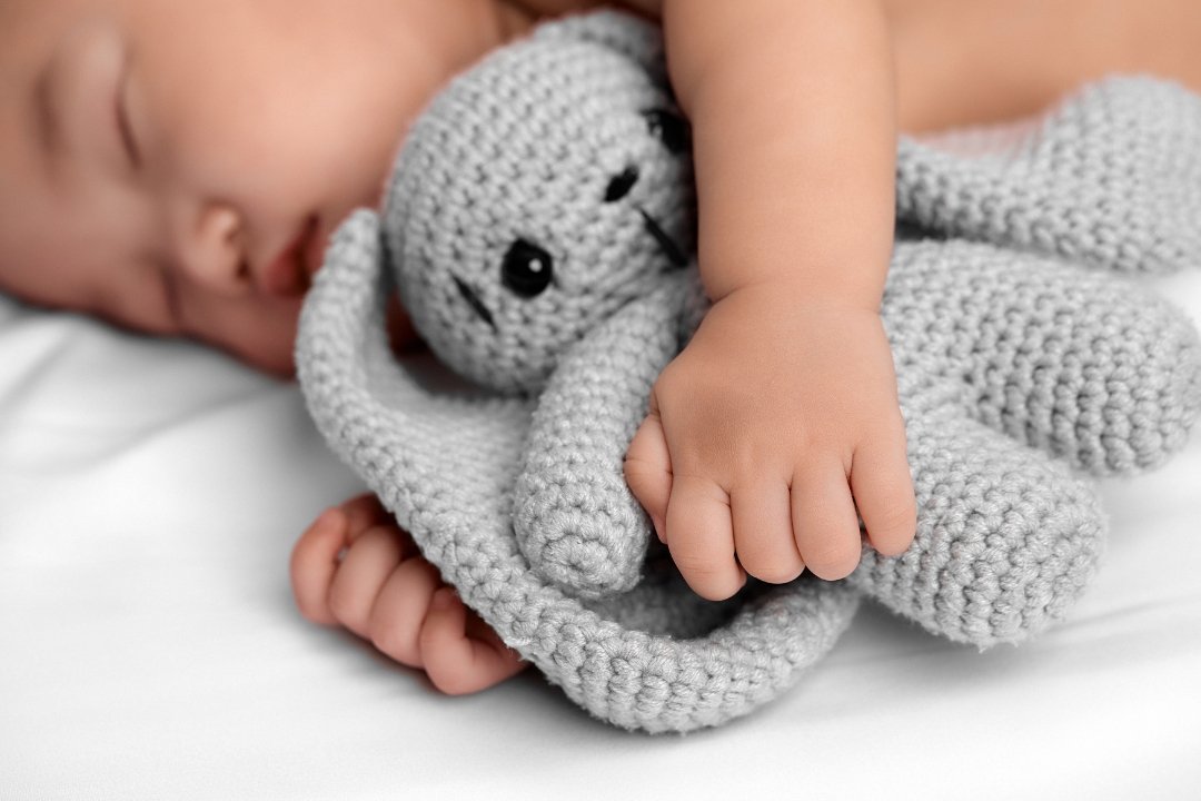 Les meilleures peluche apaisantes bébé
